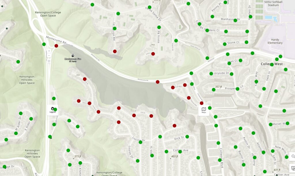 Composite image created by the author from San Diego Hydrant Map and Cal Fire incident map.